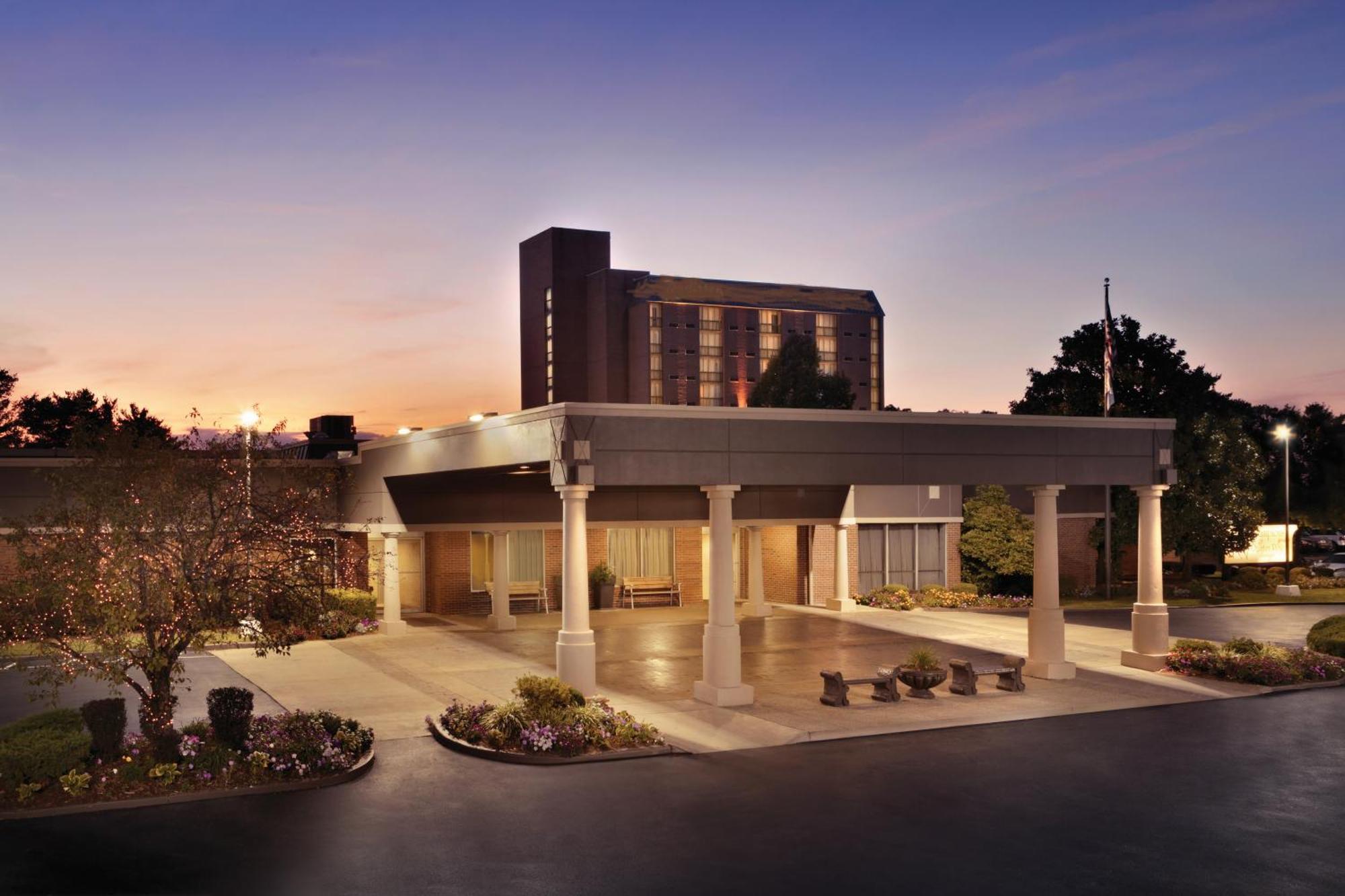 Radisson Hotel Louisville North Jeffersonville Esterno foto